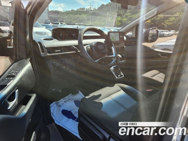 Hyundai Staria Cargo 5-Seater Smart 2022 — фото 10