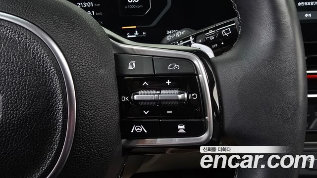 Kia Carnival (IV) Gasoline 7-Seater Gravity 2024 — фото 17