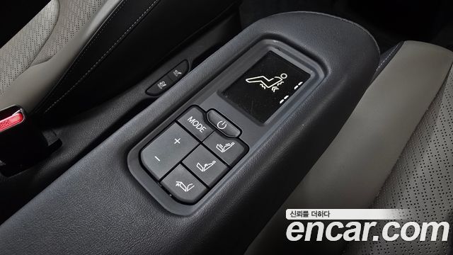 Kia Carnival (IV) Gasoline 7-Seater Gravity 2024 — фото 18