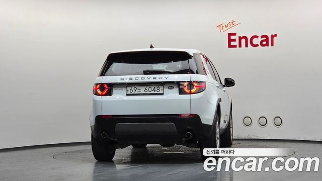 Land Rover Discovery Sport 2.0 TD4 SE 2019 — фото 4
