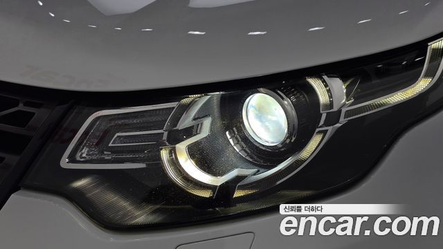 Land Rover Discovery Sport 2.0 TD4 SE 2019 — фото 22