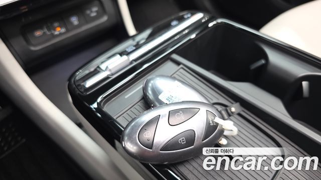 Hyundai Tucson Hybrid (NX4) HEV 1.6 2WD Inspiration 2024 — фото 32
