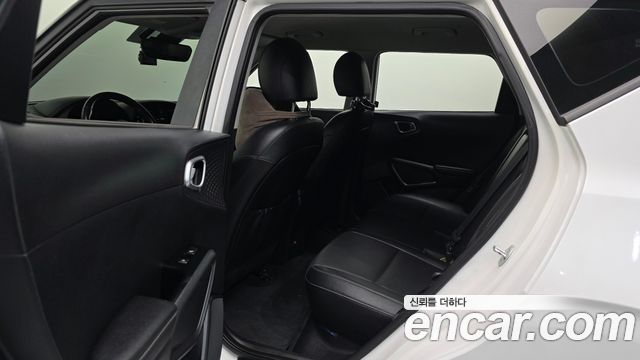 Kia Soul Booster EV Noblesse 2019 — фото 16