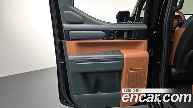 Kia Tasman 2.5T Gasoline 4WD X-Pro 2026 — фото 31