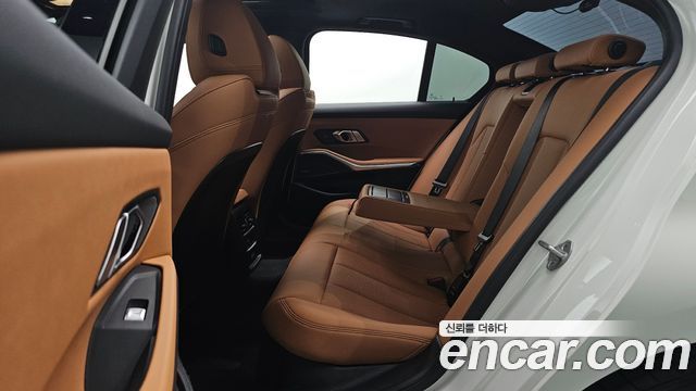 BMW 3 Series (G20) 320i M Sport 2025 — фото 16