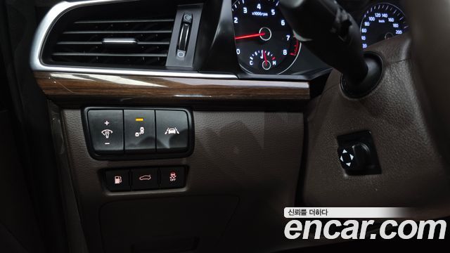 Kia K7 2.4 GDI Noblesse 2019 — фото 35
