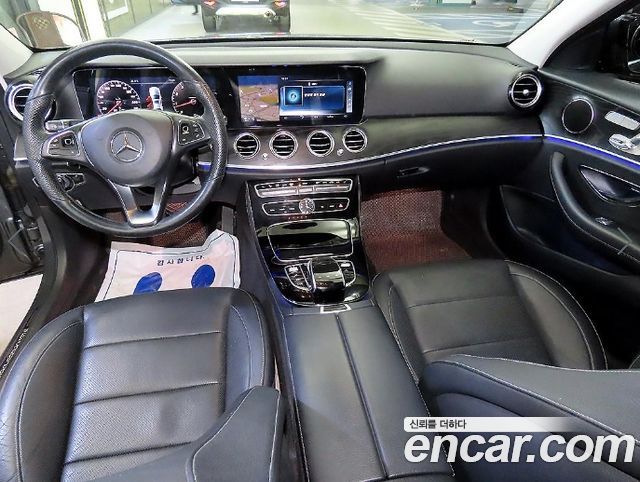 Mercedes-Benz E-Class (W213) E300 4MATIC Avnatgarde 2017 — фото 10