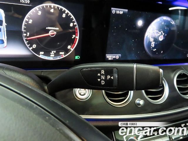 Mercedes-Benz E-Class (W213) E300 4MATIC Avnatgarde 2017 — фото 16