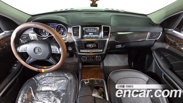 Mercedes-Benz GL-Class (X166) GL550 4MATIC 2014 — фото 7