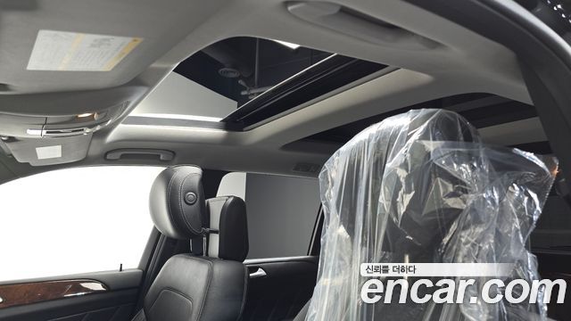 Mercedes-Benz GL-Class (X166) GL550 4MATIC 2014 — фото 17