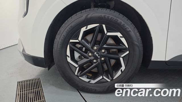 Kia Carnival (IV) Diesel 9-Seater Prestige 2025 — фото 5