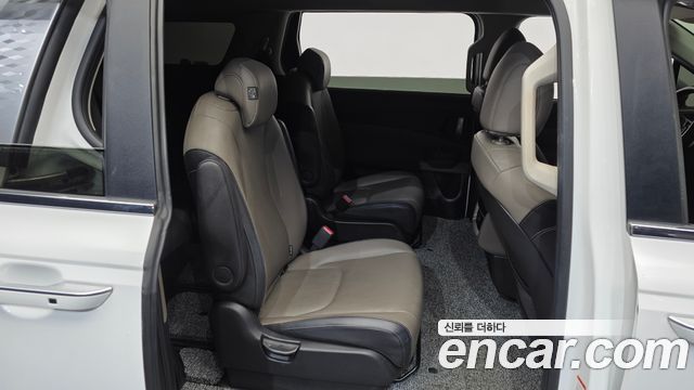 Kia Carnival (IV) Diesel 9-Seater Prestige 2025 — фото 12