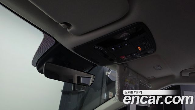 Kia Carnival (IV) Diesel 9-Seater Prestige 2025 — фото 18