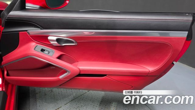 Porsche 718 Boxster 4.0 GTS 2024 — фото 24