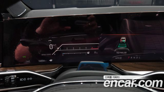 Cadillac Escalade (V) 6.2 ESV ESV Premium Luxury Platinum 2025 — фото 8