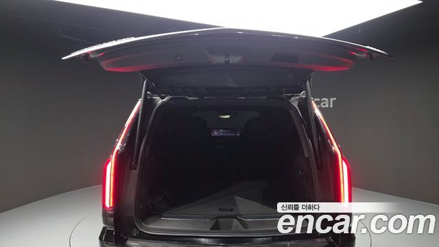 Cadillac Escalade (V) 6.2 ESV ESV Premium Luxury Platinum 2025 — фото 20