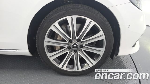 Mercedes-Benz E-Class (W213) E450 4MATIC Exclusive 2020 — фото 5