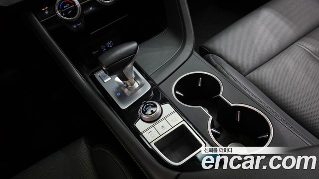 Genesis G70 2.0T Advanced 2018 — фото 9
