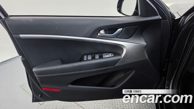 Genesis G70 2.0T Advanced 2018 — фото 24