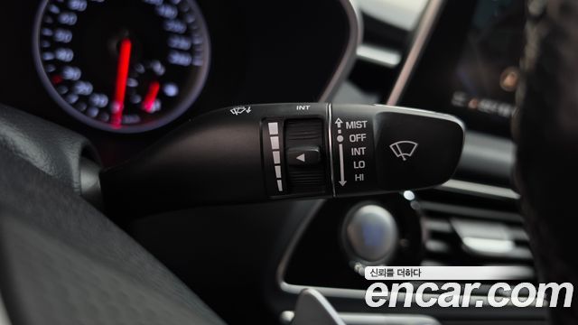 Genesis G70 2.0T Advanced 2018 — фото 27