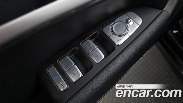 Genesis G70 2.0T Advanced 2018 — фото 28