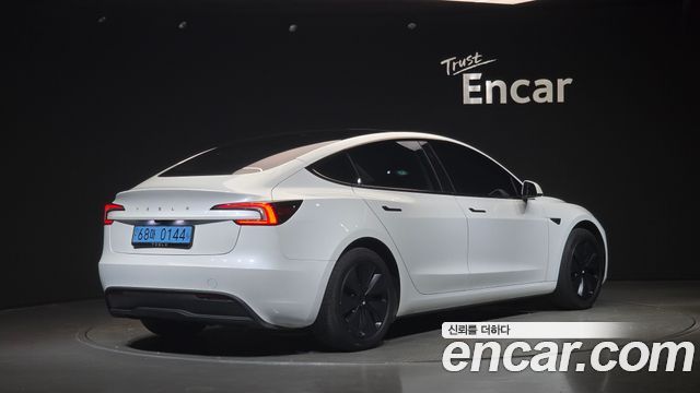 Tesla Model 3 RWD 2024 — фото 2