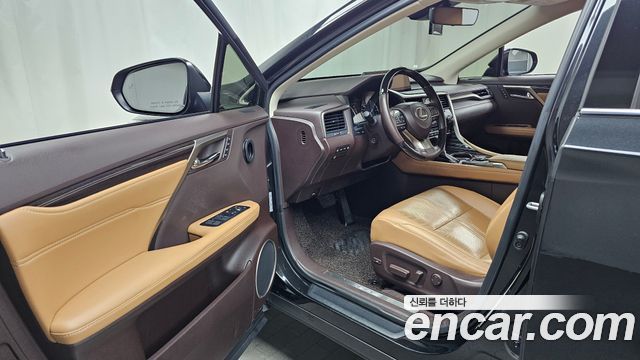 Lexus RX450h (IV) Executive 2019 — фото 10