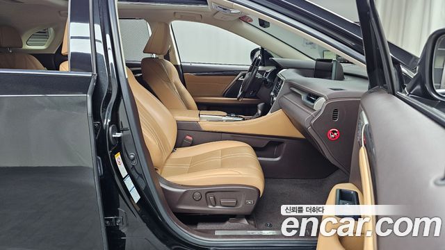 Lexus RX450h (IV) Executive 2019 — фото 11