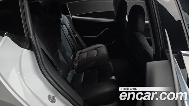 Tesla Model 3 Standard Range Plue RWD 2020 — фото 11
