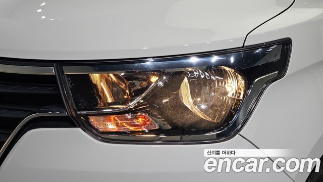 Hyundai Grand Starex Van 5-Seater Modern 2019 — фото 22
