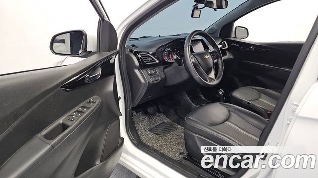 Chevrolet Spark Premier 2022 — фото 10