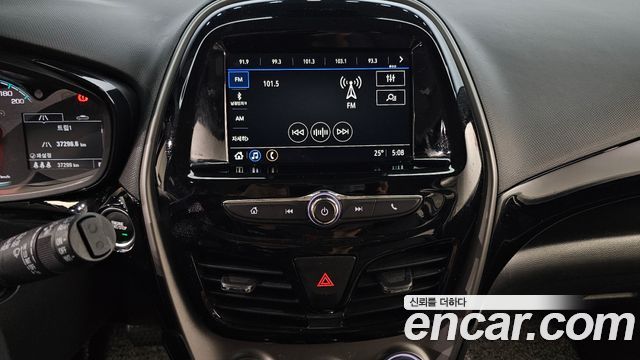 Chevrolet Spark Premier 2022 — фото 17