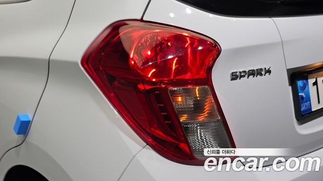 Chevrolet Spark Premier 2022 — фото 23