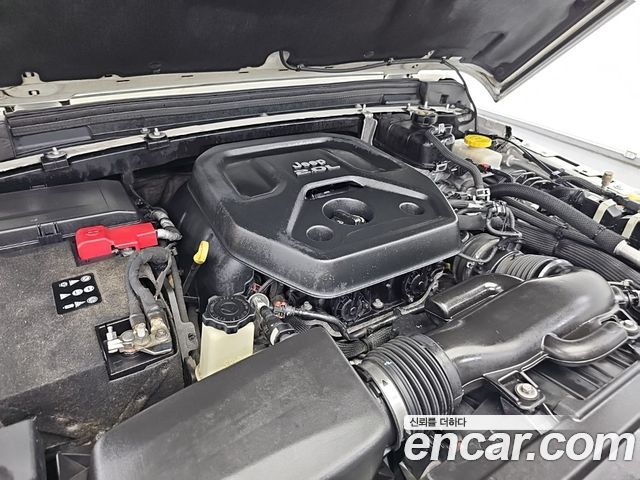 Jeep Wrangler (JL) 2.0 Overland 4Door 2019 — фото 5