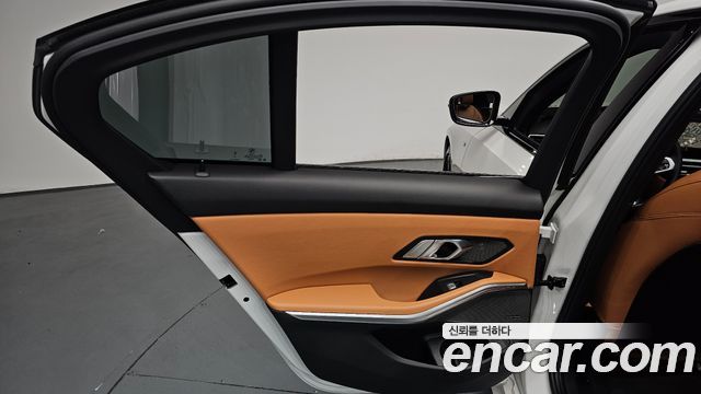 BMW 3 Series (G20) 320i M Sport 2024 — фото 25
