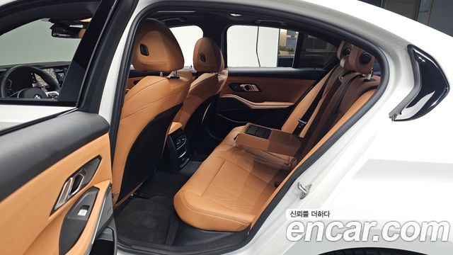 BMW 3 Series (G20) 320i M Sport 2024 — фото 26