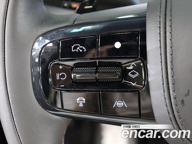 Genesis G80 (RG3) Gasoline 3.5 Turbo AWD Black 2026 — фото 9
