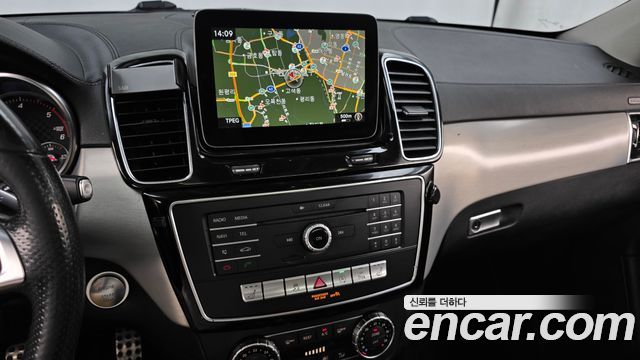 Mercedes-Benz GLE-Class (W166) GLE350 d 4MATIC Coupe 2017 — фото 14