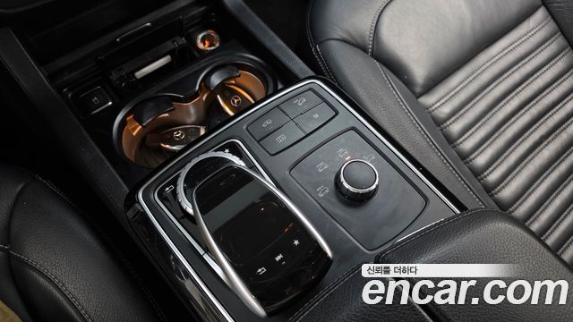 Mercedes-Benz GLE-Class (W166) GLE350 d 4MATIC Coupe 2017 — фото 18