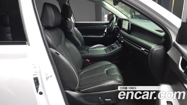 Hyundai Palisade Diesel 2.2 2WD Le Blanc 2024 — фото 11