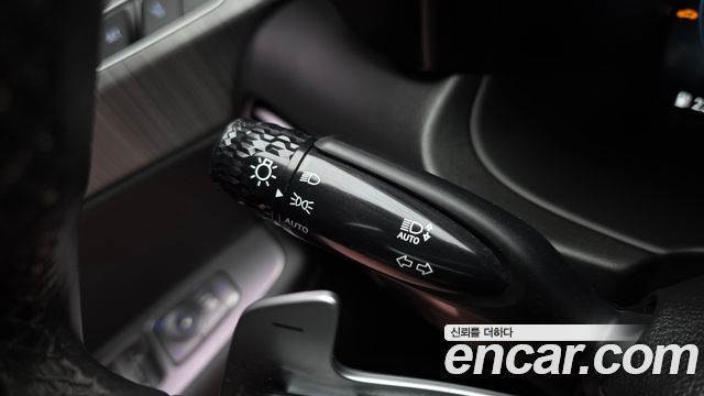 Hyundai Palisade Diesel 2.2 2WD Le Blanc 2024 — фото 19
