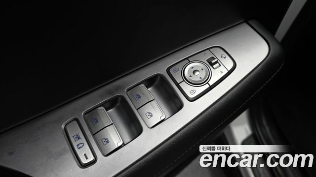 Hyundai Palisade Diesel 2.2 2WD Le Blanc 2024 — фото 30