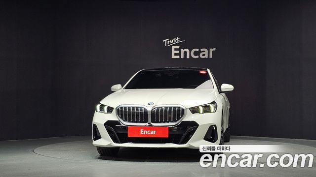 BMW 5 Series (G60) 530i xDrive M Sport 2024 — фото 3