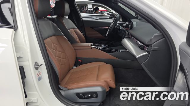 BMW 5 Series (G60) 530i xDrive M Sport 2024 — фото 15