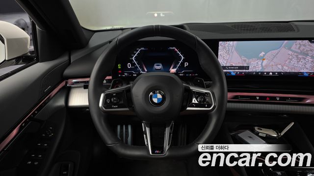 BMW 5 Series (G60) 530i xDrive M Sport 2024 — фото 17