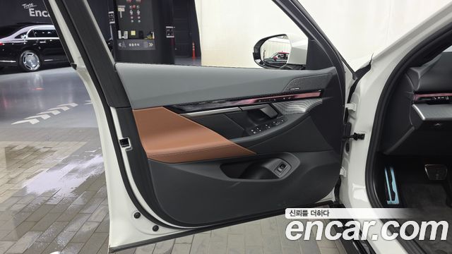 BMW 5 Series (G60) 530i xDrive M Sport 2024 — фото 30