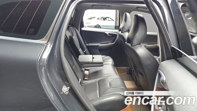 Volvo XC60 D4 1st 2015 — фото 11
