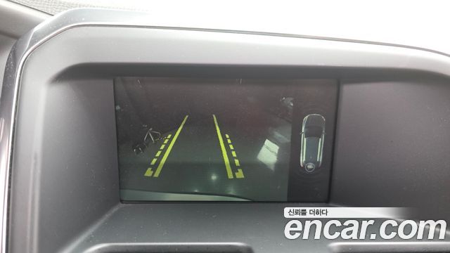 Volvo XC60 D4 1st 2017 — фото 15
