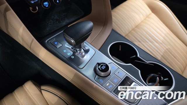 Genesis G70 Gasoline 2.0T 4WD 2023 — фото 9