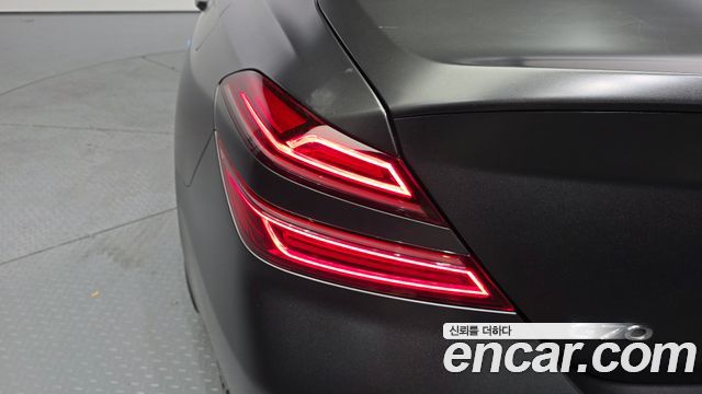Genesis G70 Gasoline 2.0T 4WD 2023 — фото 23